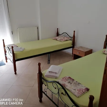 Ferienwohnung Julia Apartment Nea Kallikrateia